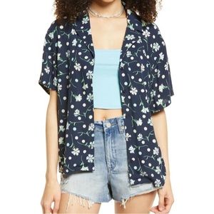 BP. Oversized Camp Shirt in Navy Blazer Sophie Floral Size M